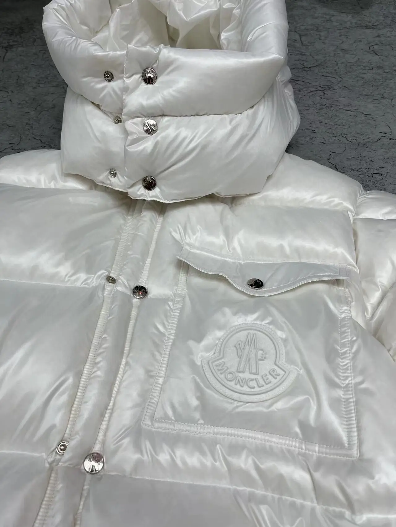 Moncler 2022 new down jacket DJ1021036