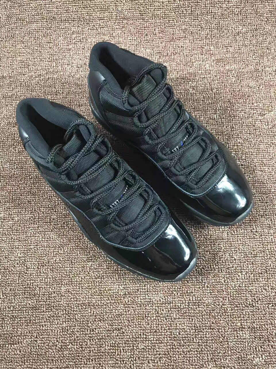 Air Jordan Retro Xi Blackout Men Sneakers 6E0C71CF3D0D