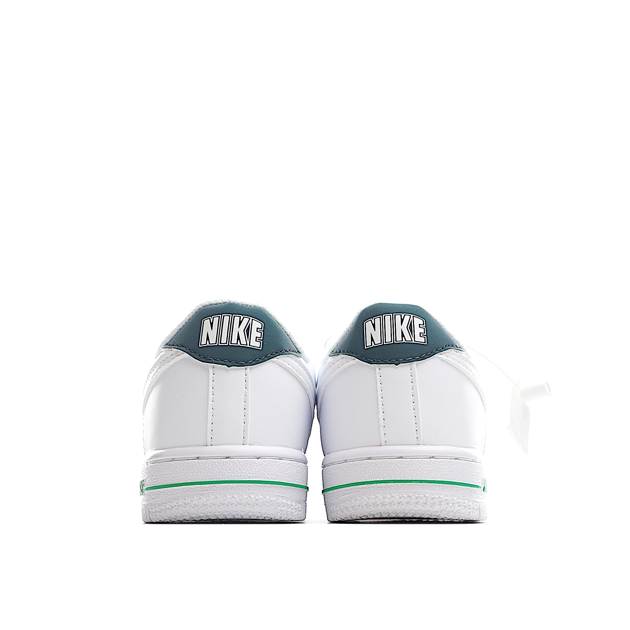 NIKE Air Force 1 children sneakers