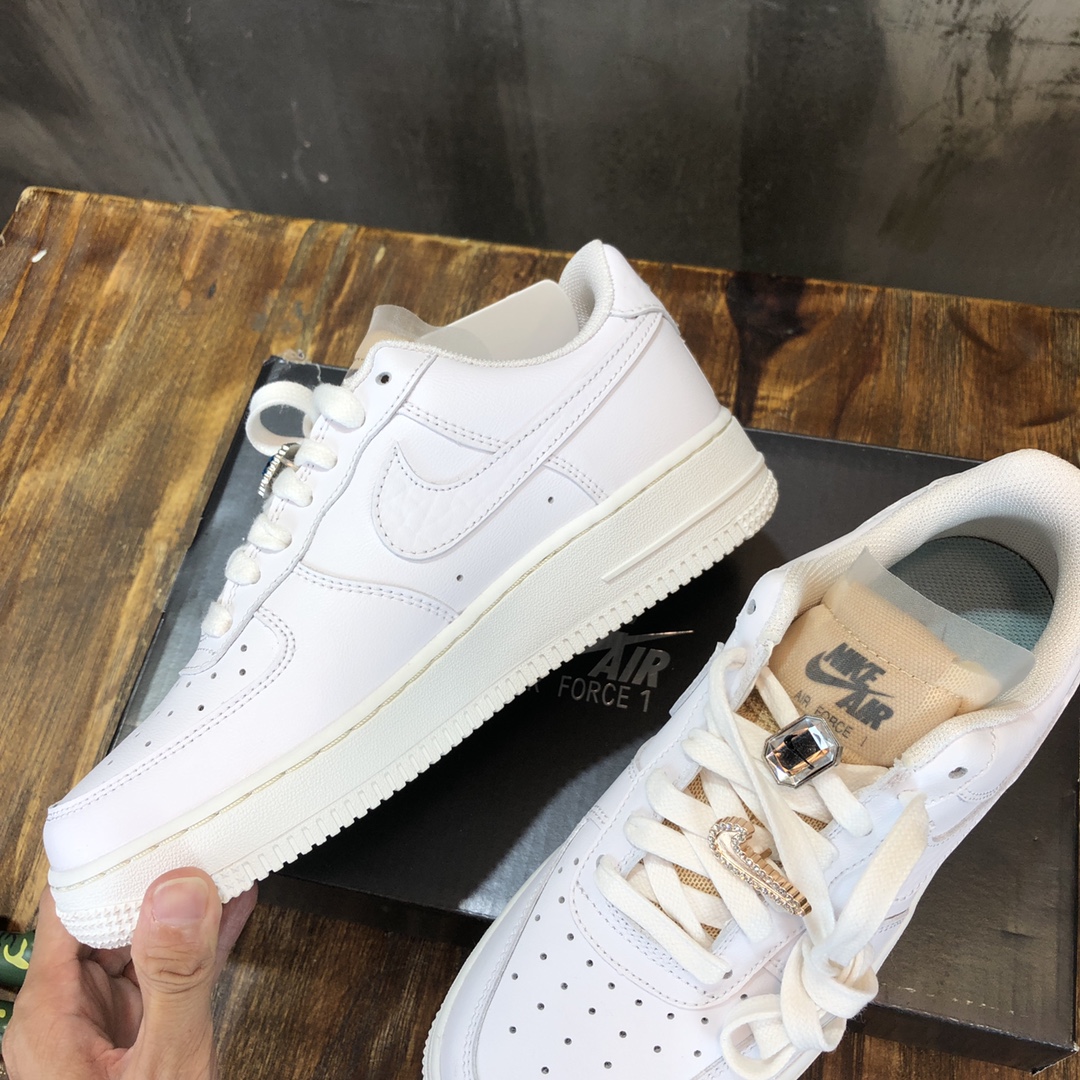 NIKE Air Force 1 07 sneaker