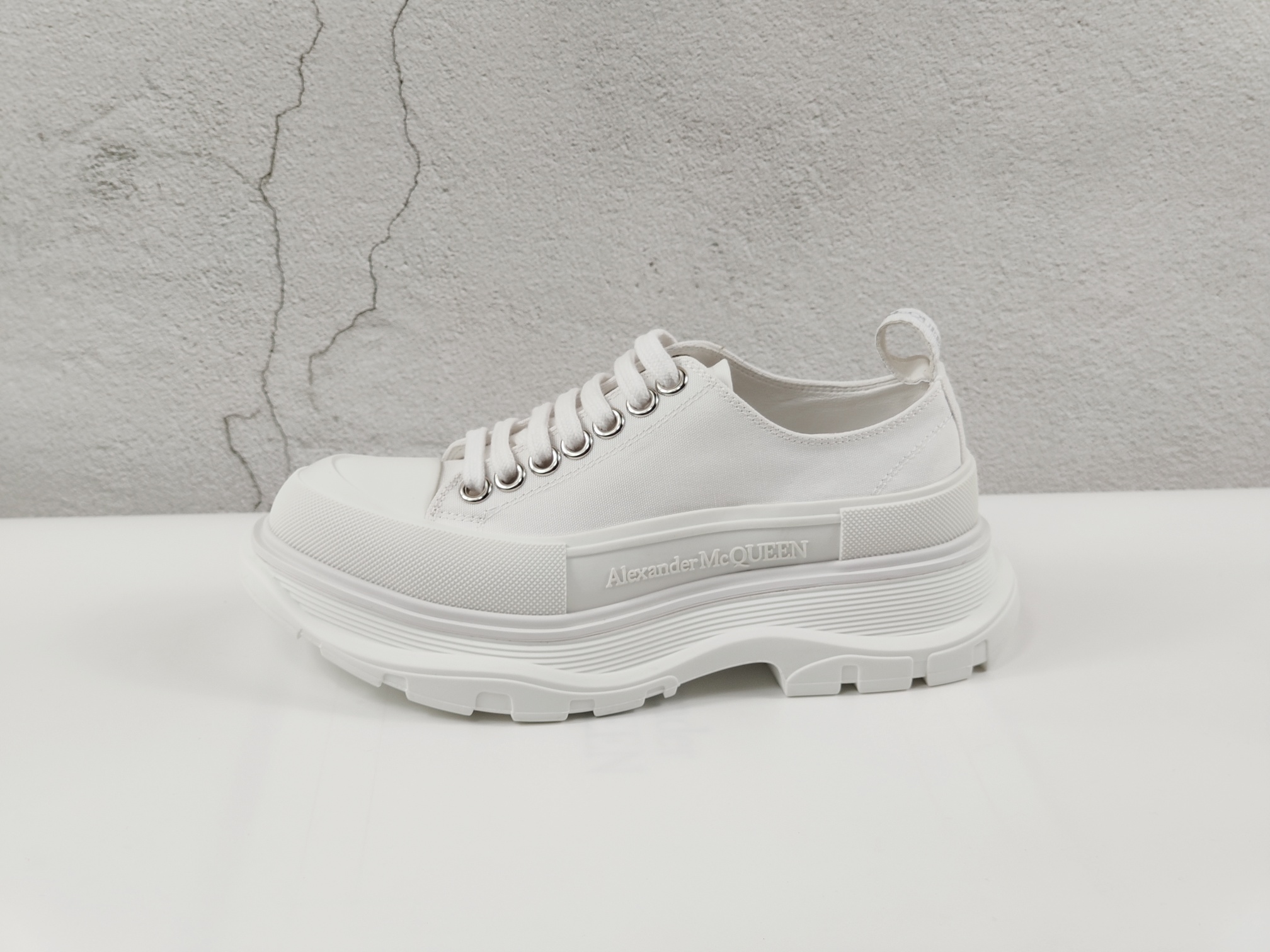 MCQ Sneaker Tread Slick in White