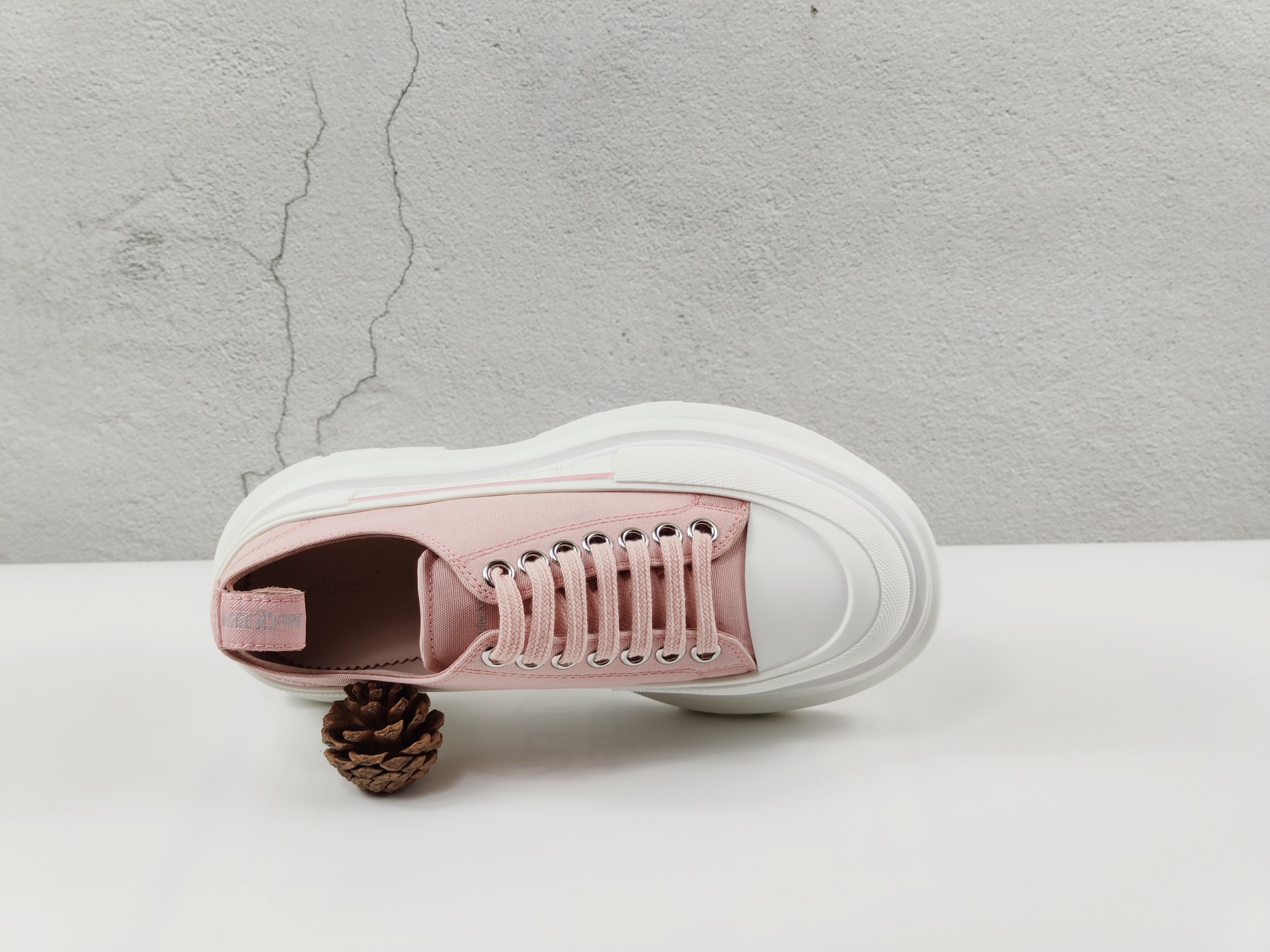 MCQ Sneaker Tread Slick in Pink 