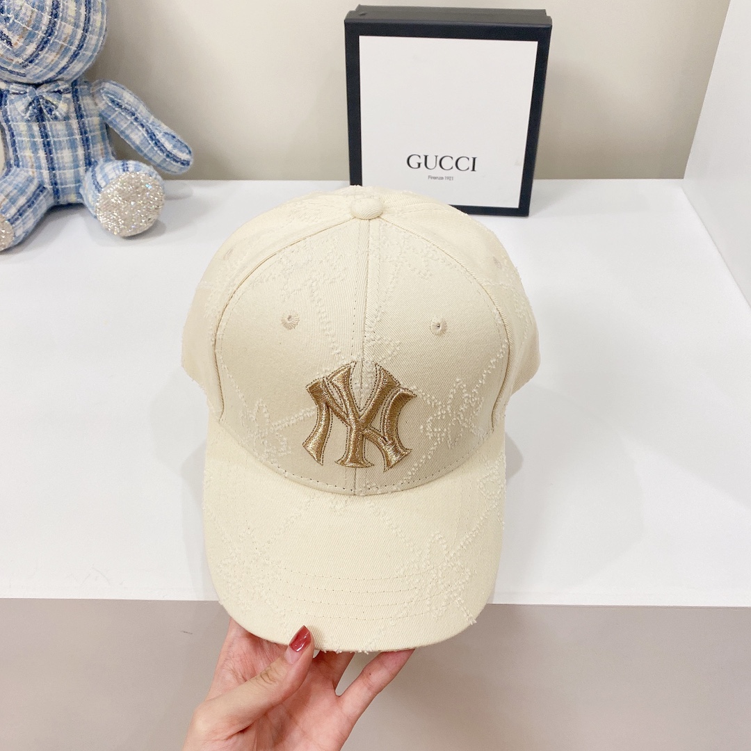 NY Hat in White