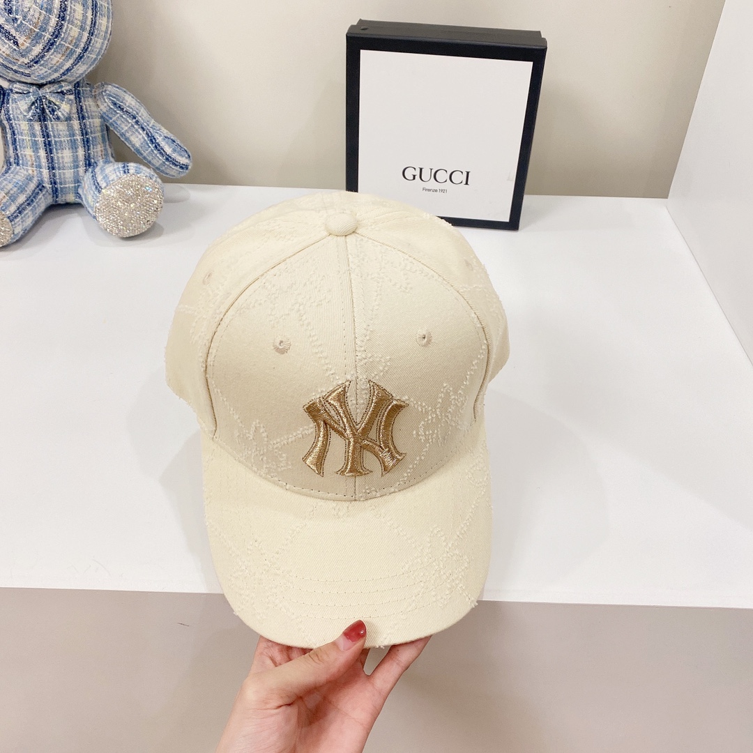 NY Hat in White