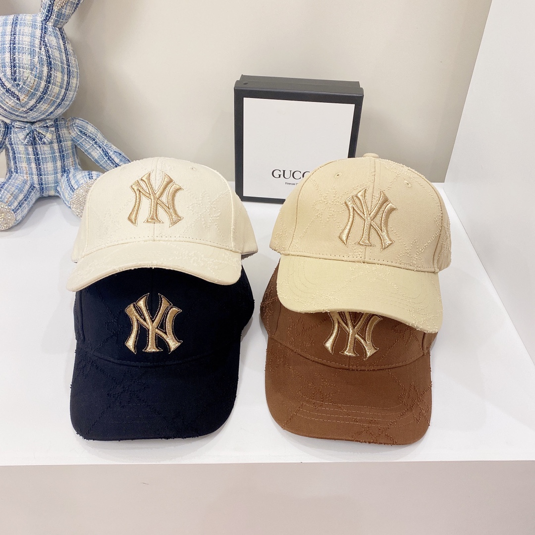 NY Hat in White