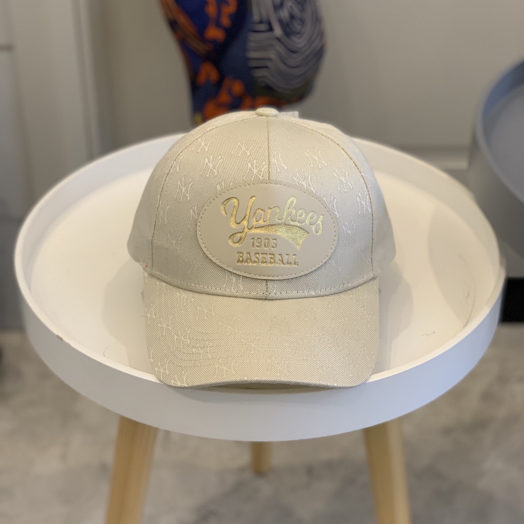 NY Hat in White