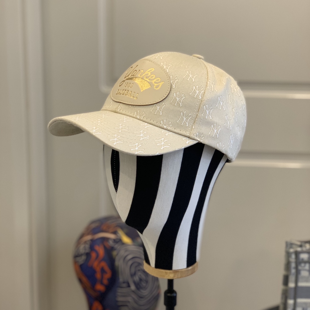 NY Hat in White