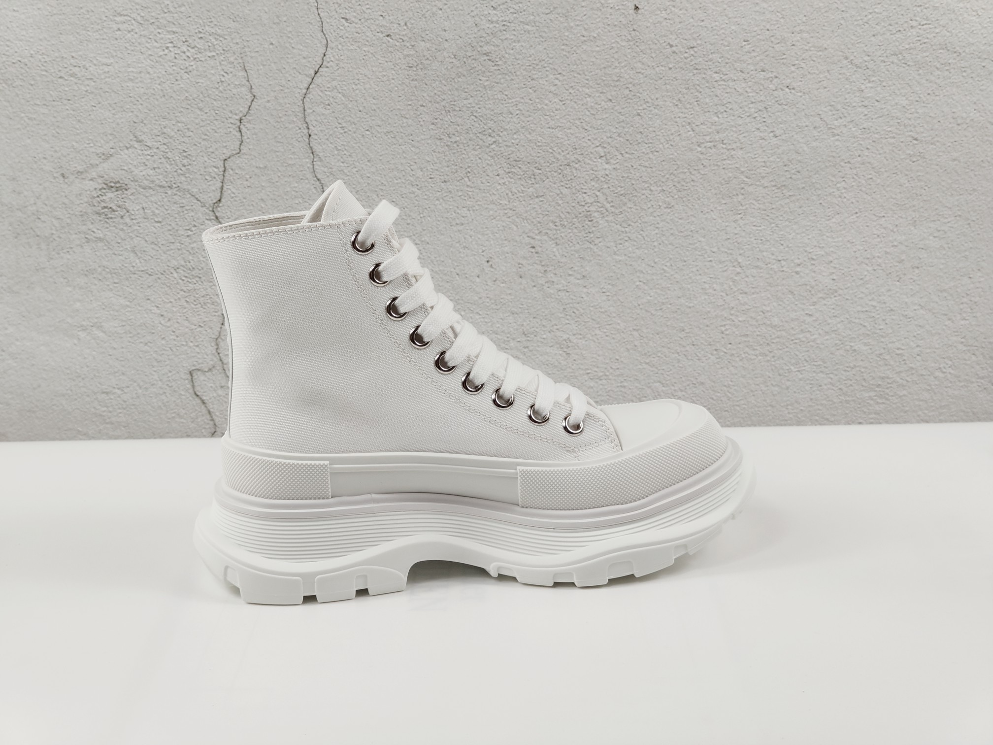 MCQ Sneaker Tread Slick Boot in White