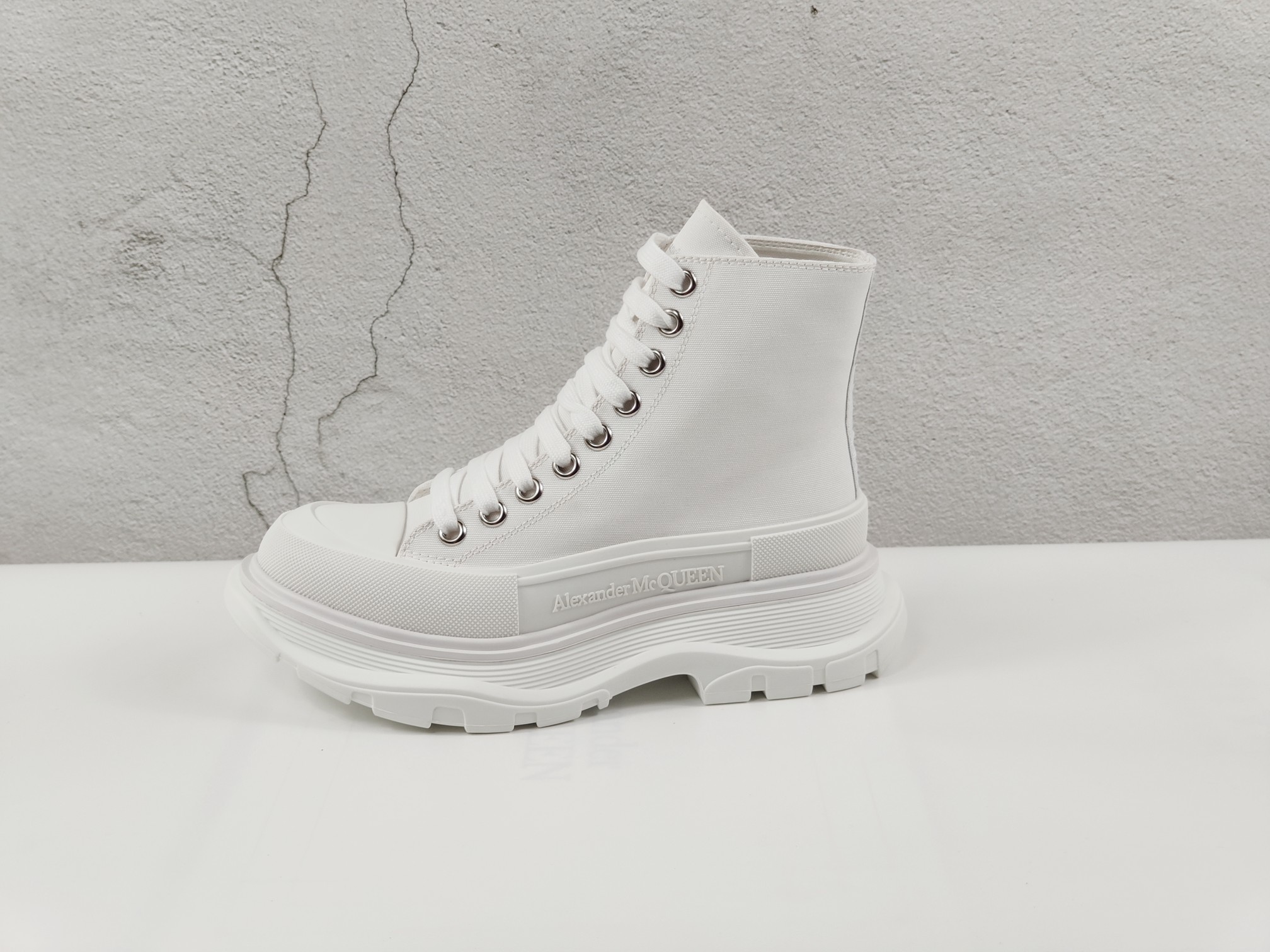 MCQ Sneaker Tread Slick Boot in White