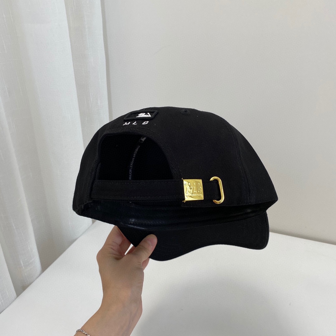 NY Hat in Black