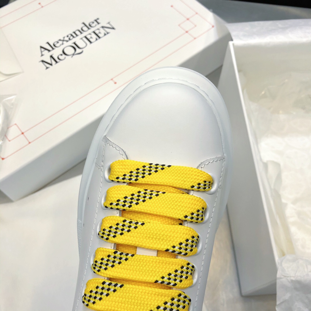 MCQ Oversized Sneaker in Yellow Lace and Heel