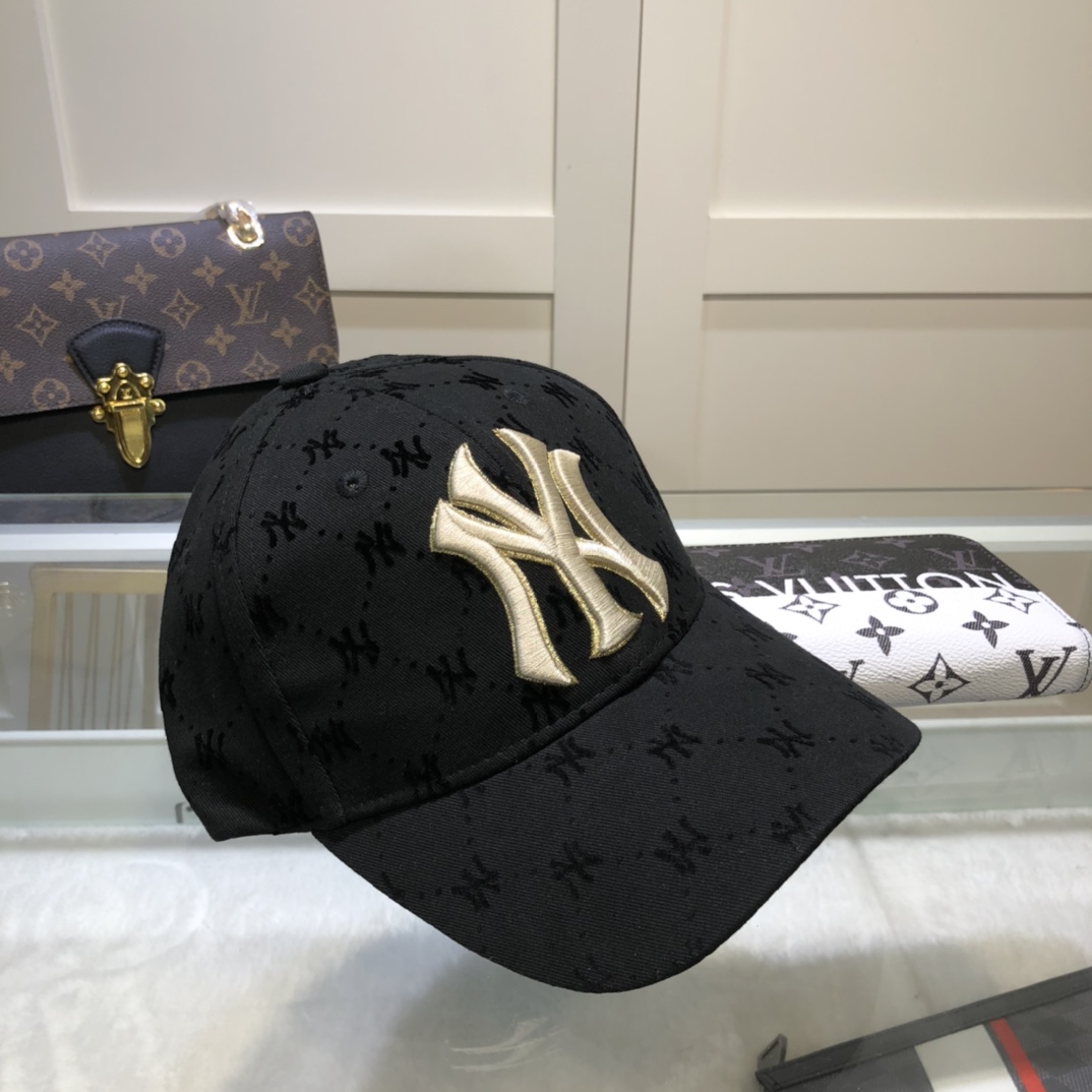 NY Hat in Black