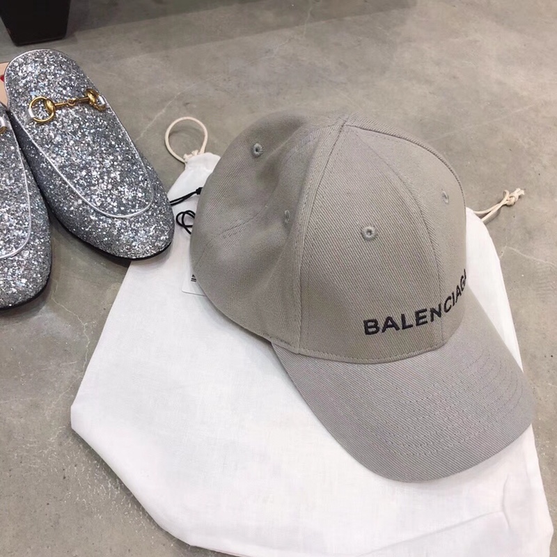 High Quality Balenciaga grey Hats  DU_Bcap004