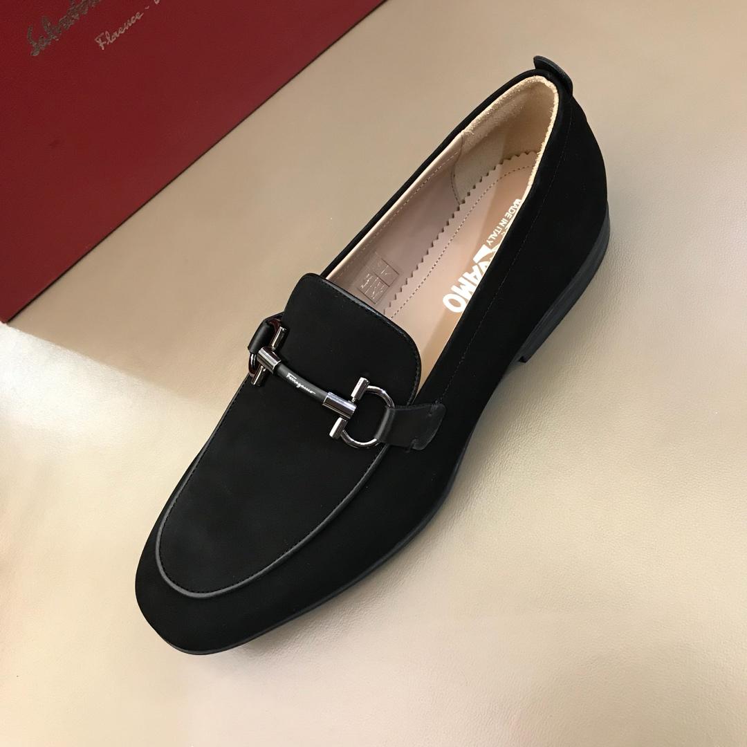 Salvatore Ferragamo Black Suede leather Fashion Perfect Quality Loafers With Sliver Buckle MS02984
