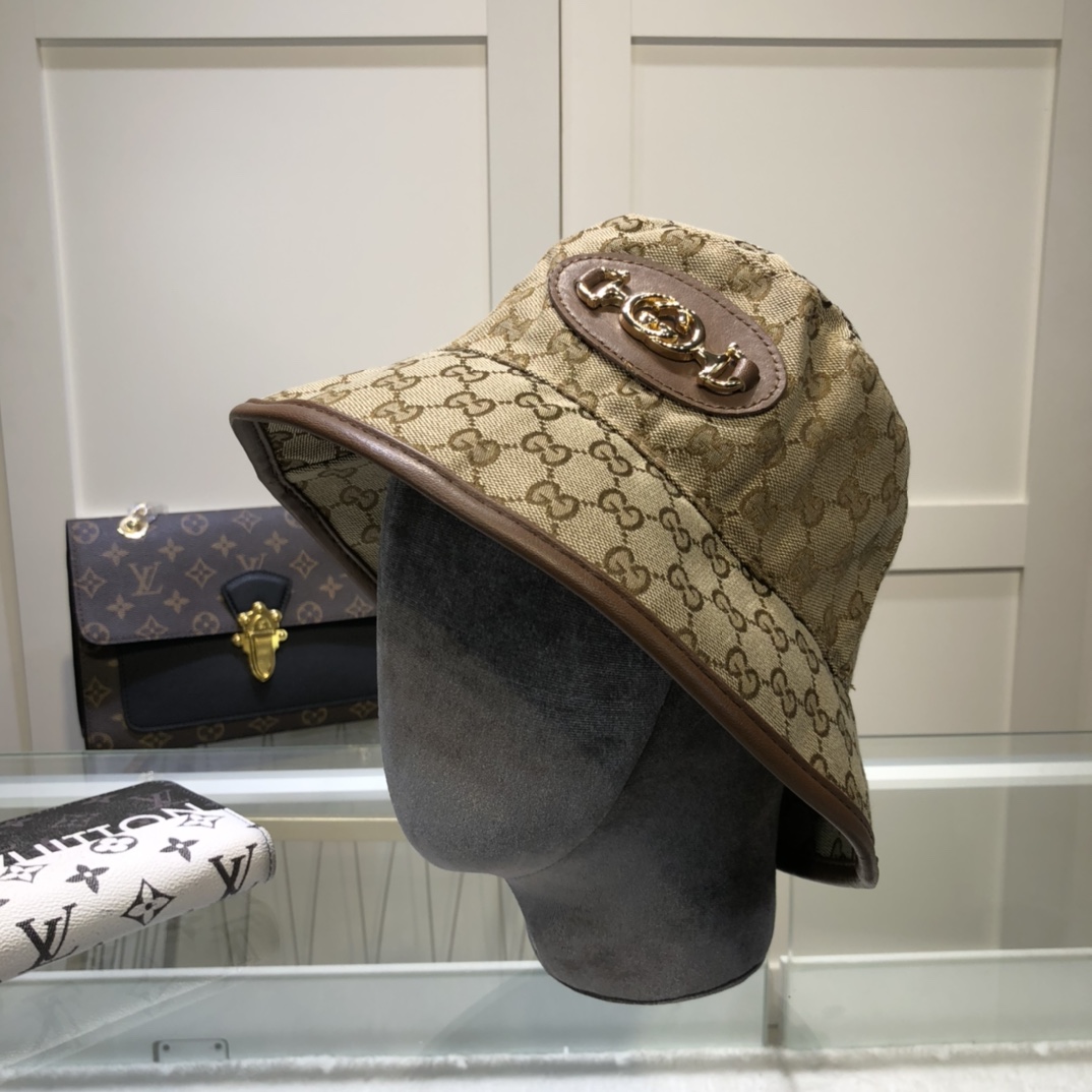 Gucci Hat in Brown