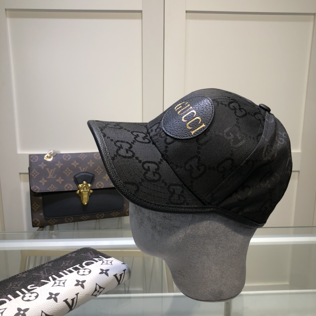 Gucci Hat in Black