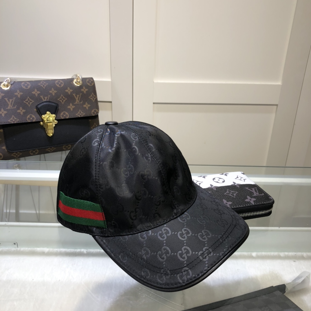 Gucci Hat in Black