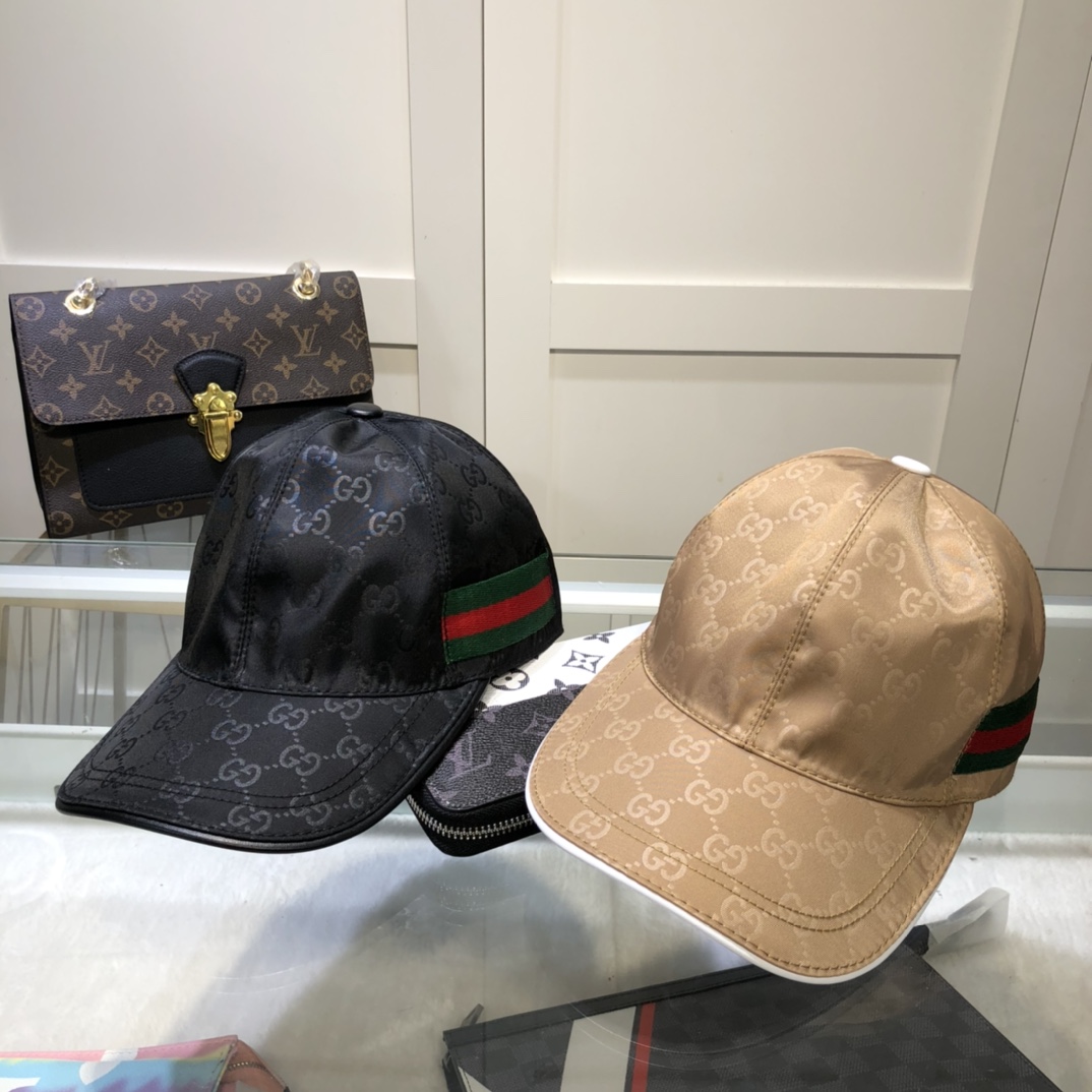 Gucci Hat in Black