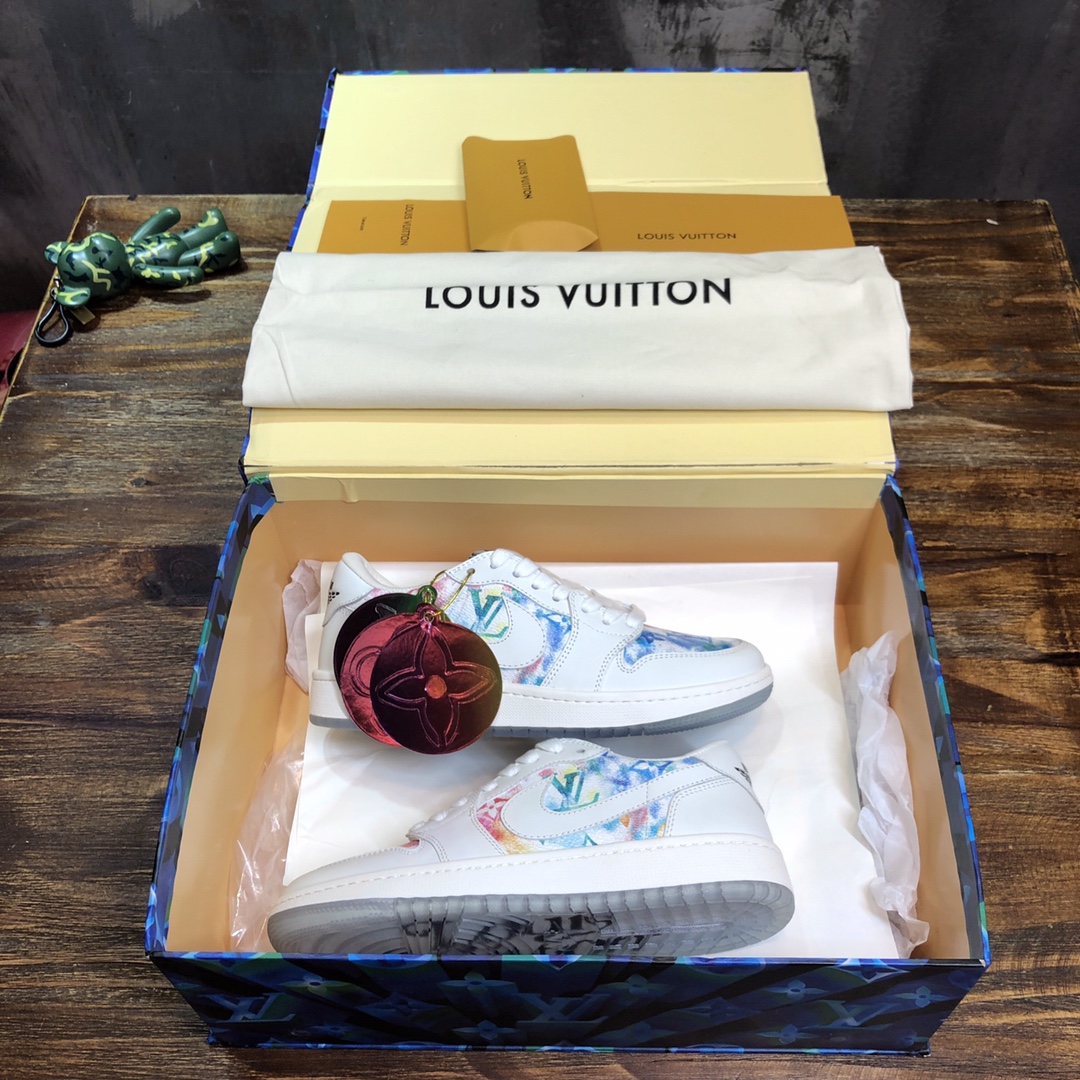 LV x AJ1 Lace-up Sneakers In White