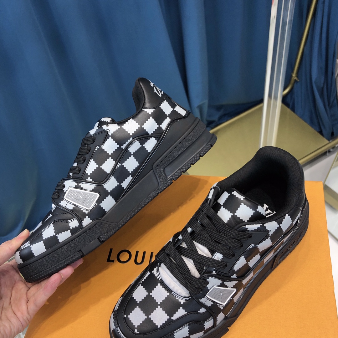 LV Trainer Sneaker 2036 New Arrival Top Quality 