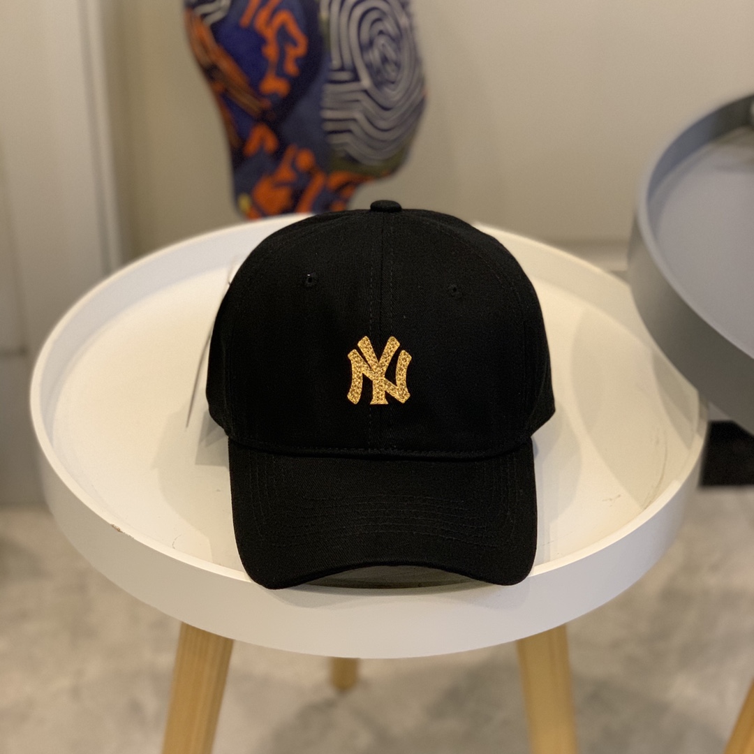 NY Hat in Black