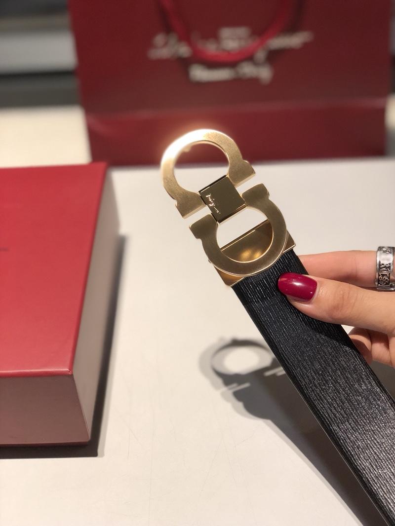 Shiny Gold Ferragamo buckle belt ASS02187