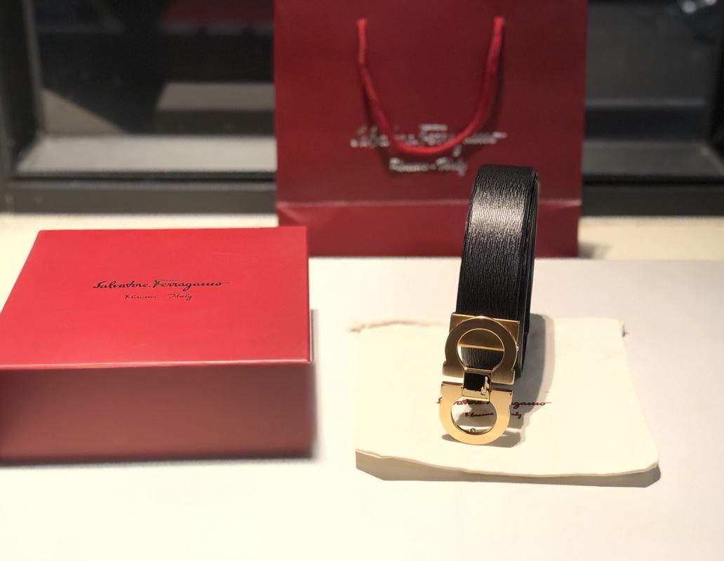 Shiny Gold Ferragamo buckle belt ASS02187