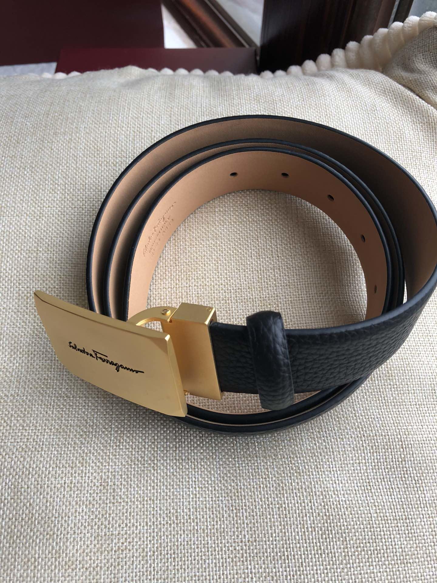 Salvatore Ferragamo Gold buckle belt ASS02268