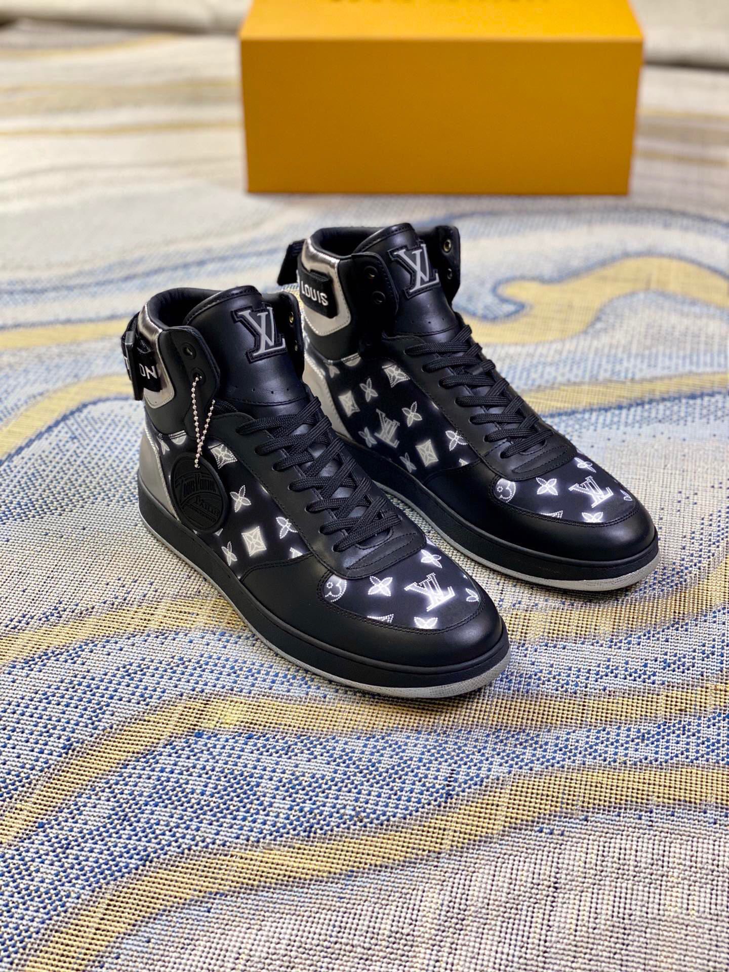 LV Trainer Sneaker 2022 New Arrival Top Quality 