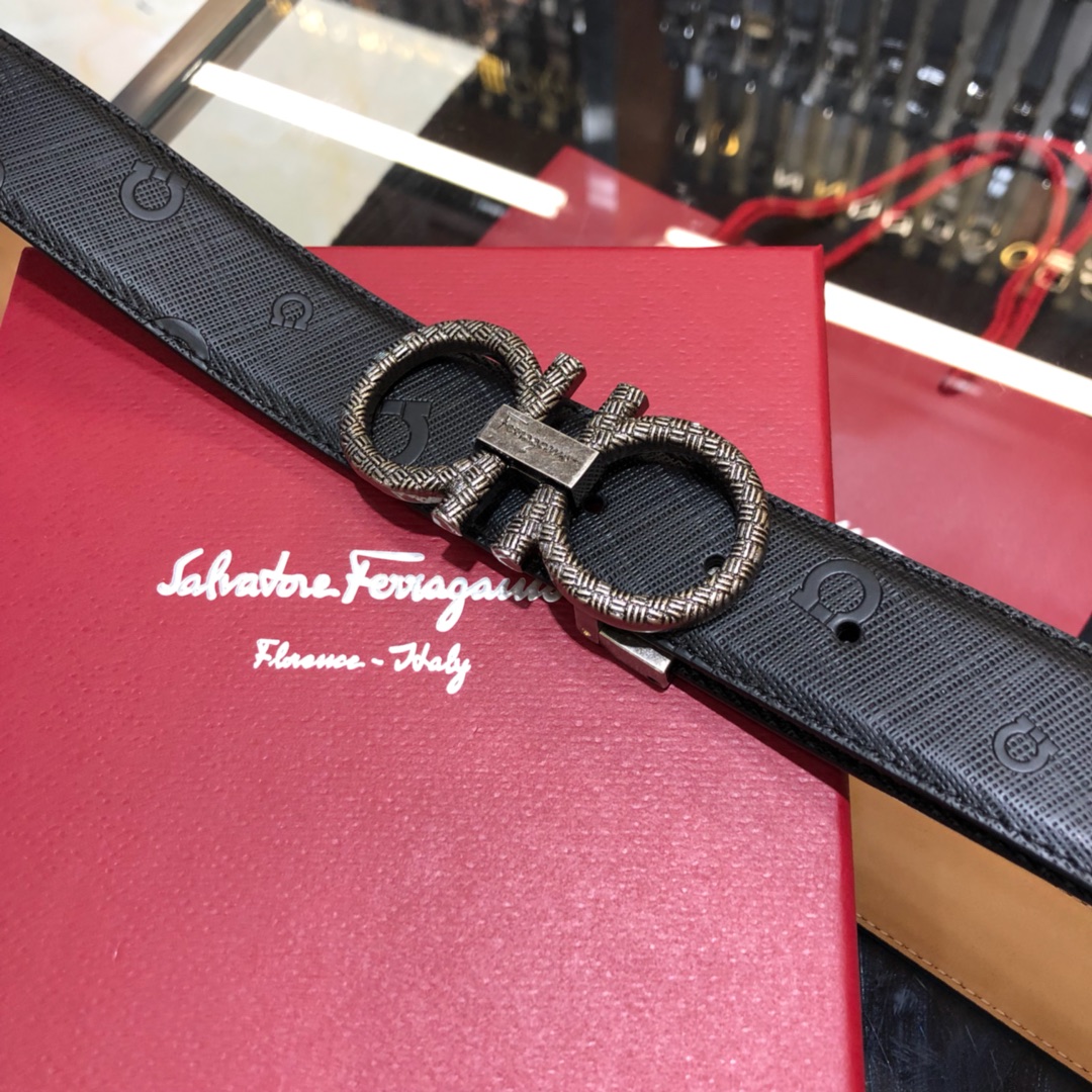 Salvatore Ferragamo Belt in Black