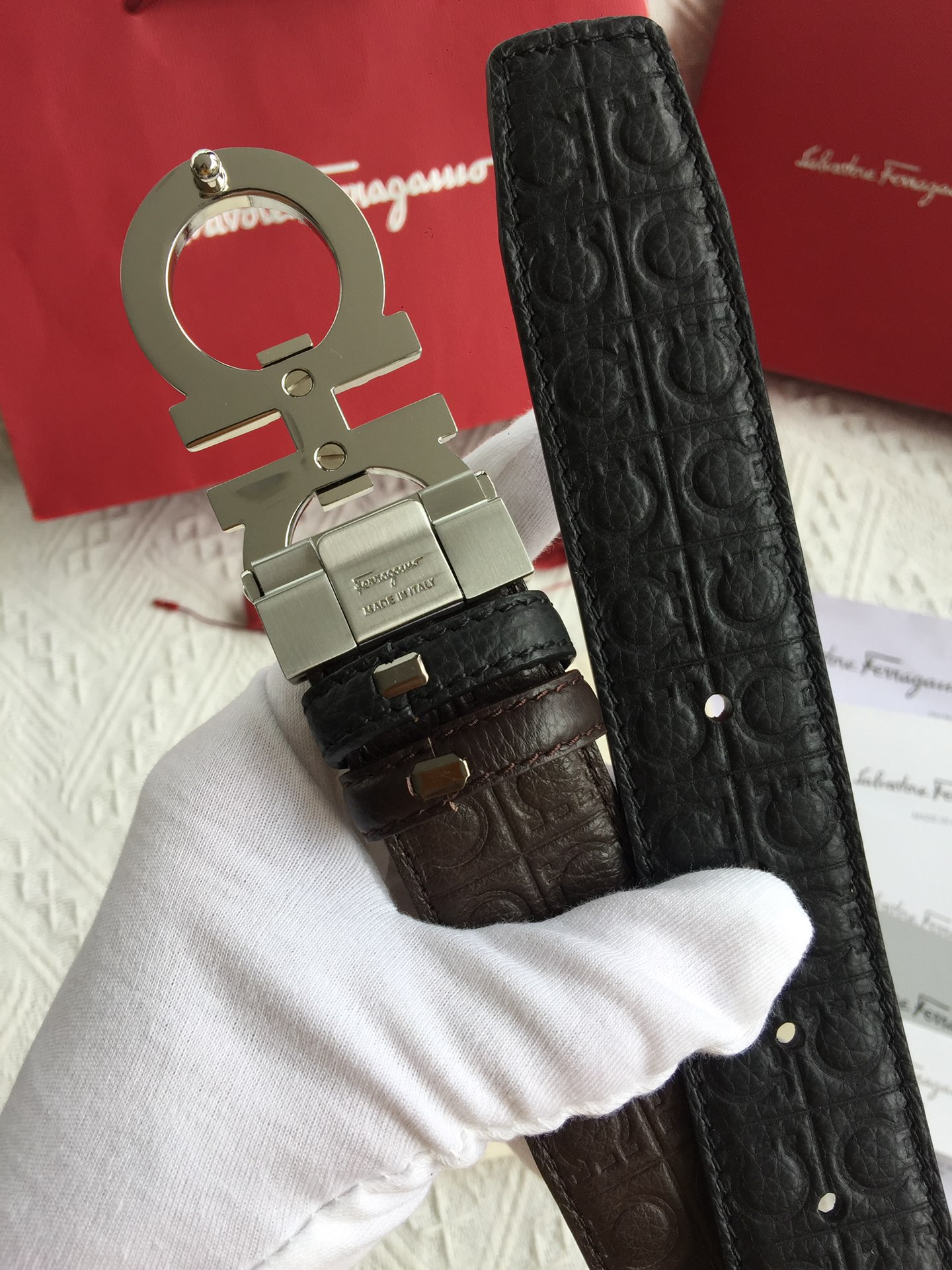 Salvatore Ferragamo Belt in Black