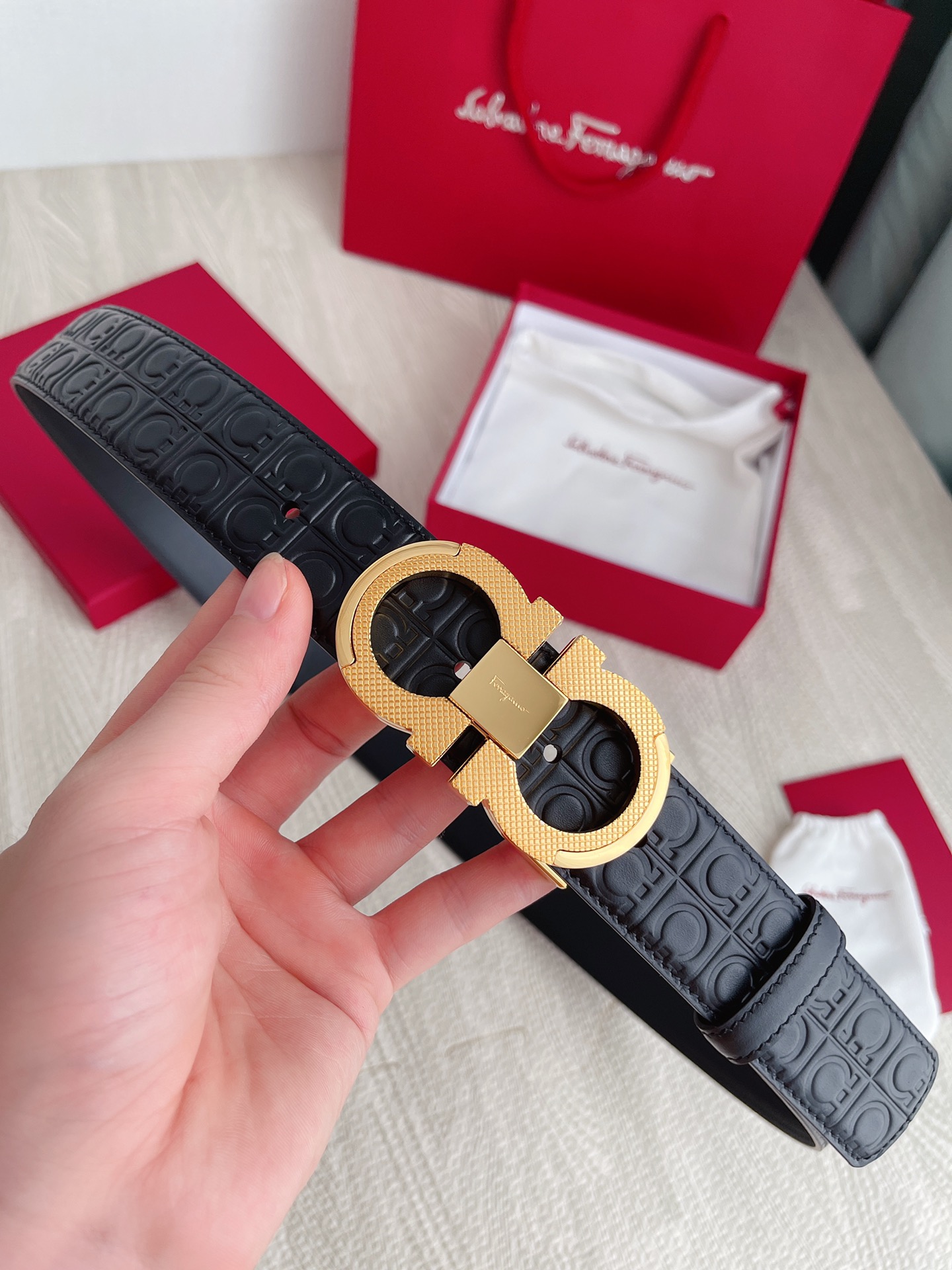 Salvatore Ferragamo Belt in Black