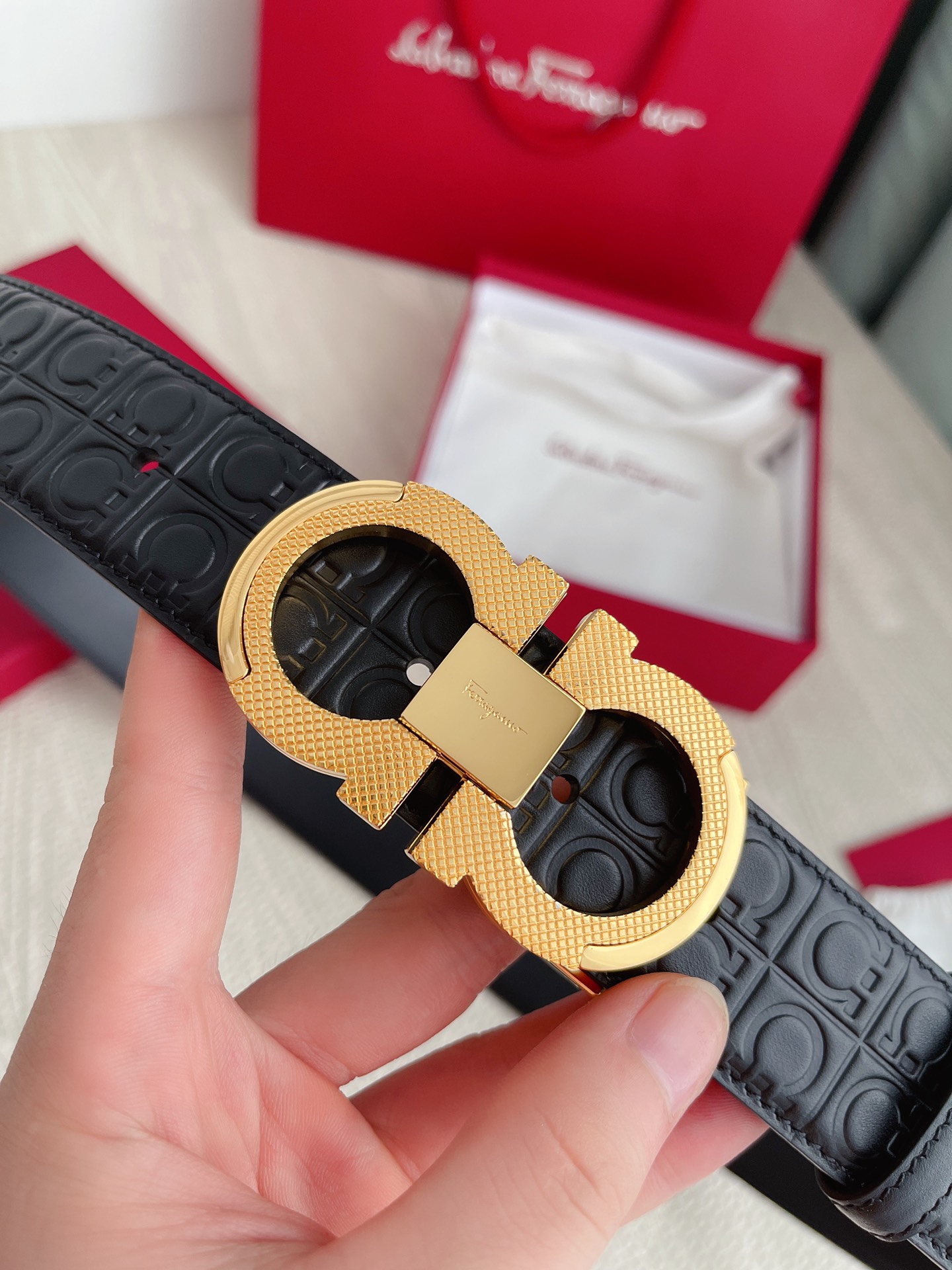 Salvatore Ferragamo Belt in Black