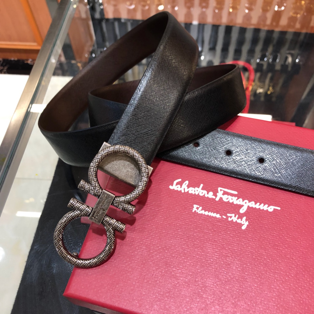 Salvatore Ferragamo Belt in Black