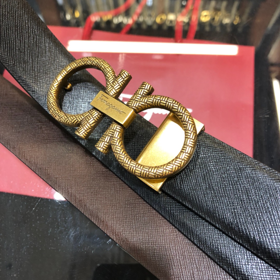 Salvatore Ferragamo Belt in Black