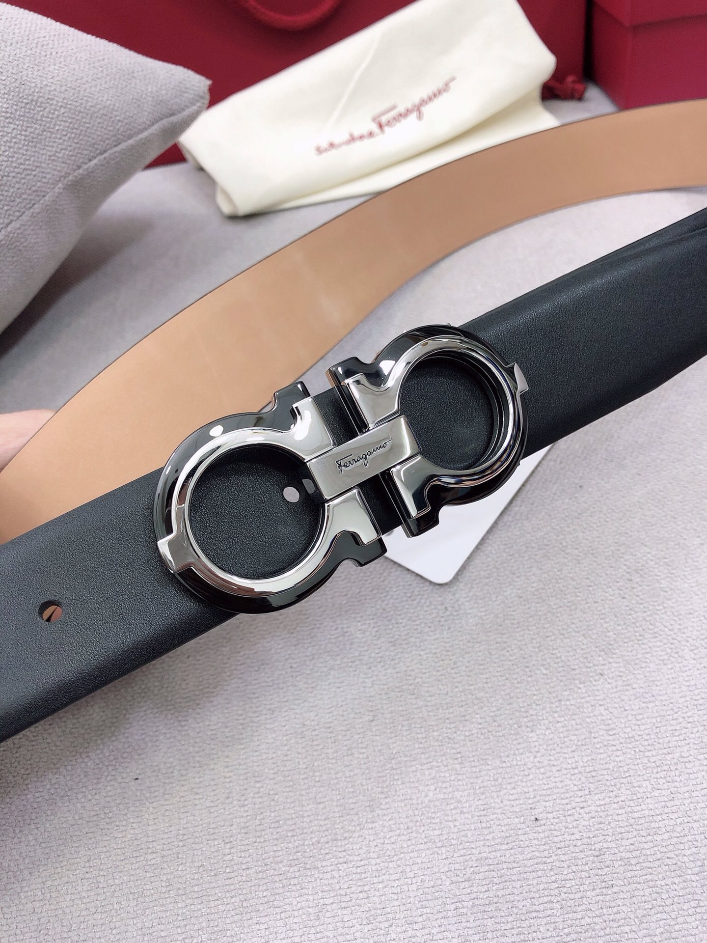 Salvatore Ferragamo Belt in Black