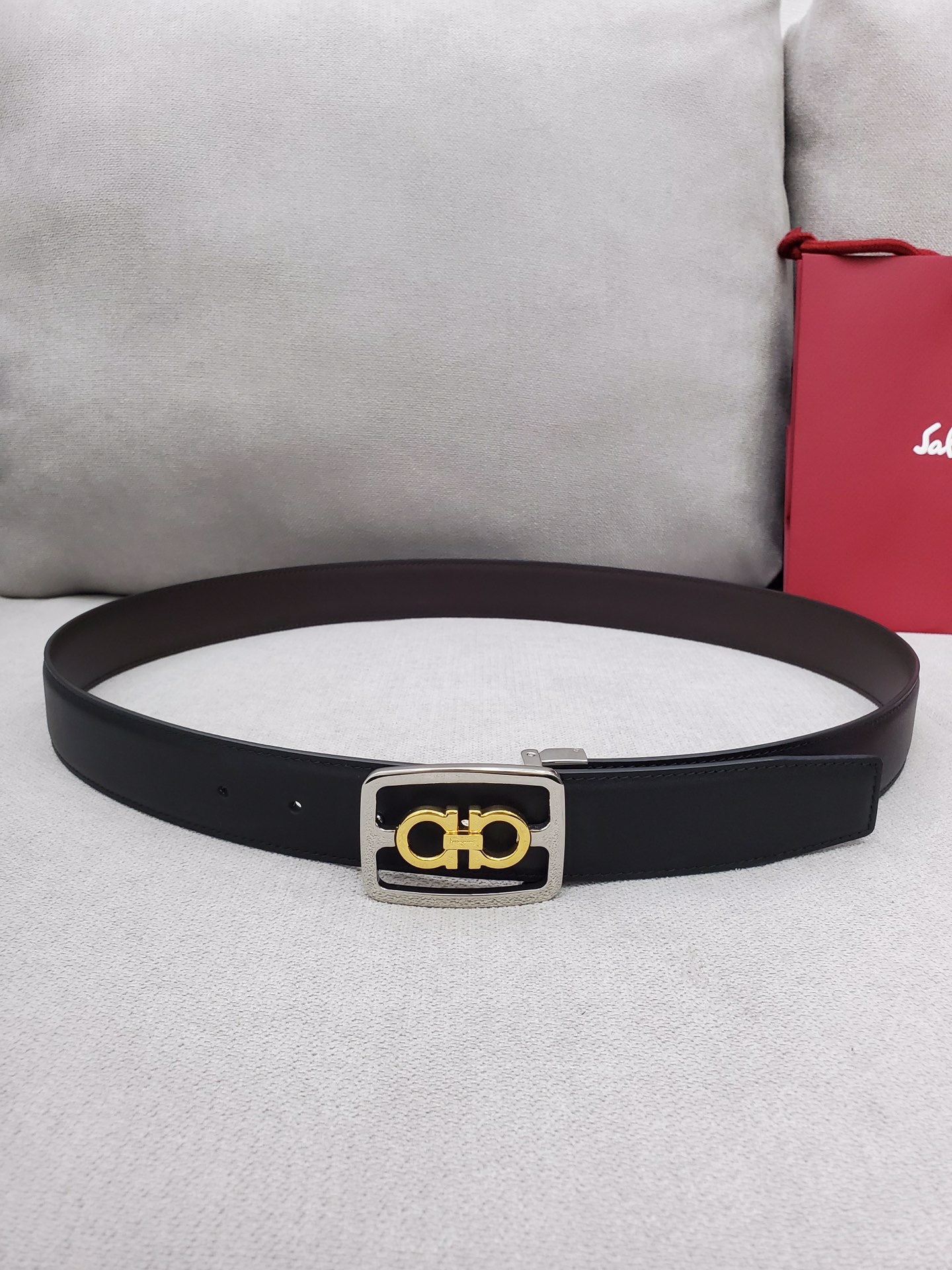 Salvatore Ferragamo Belt in Black