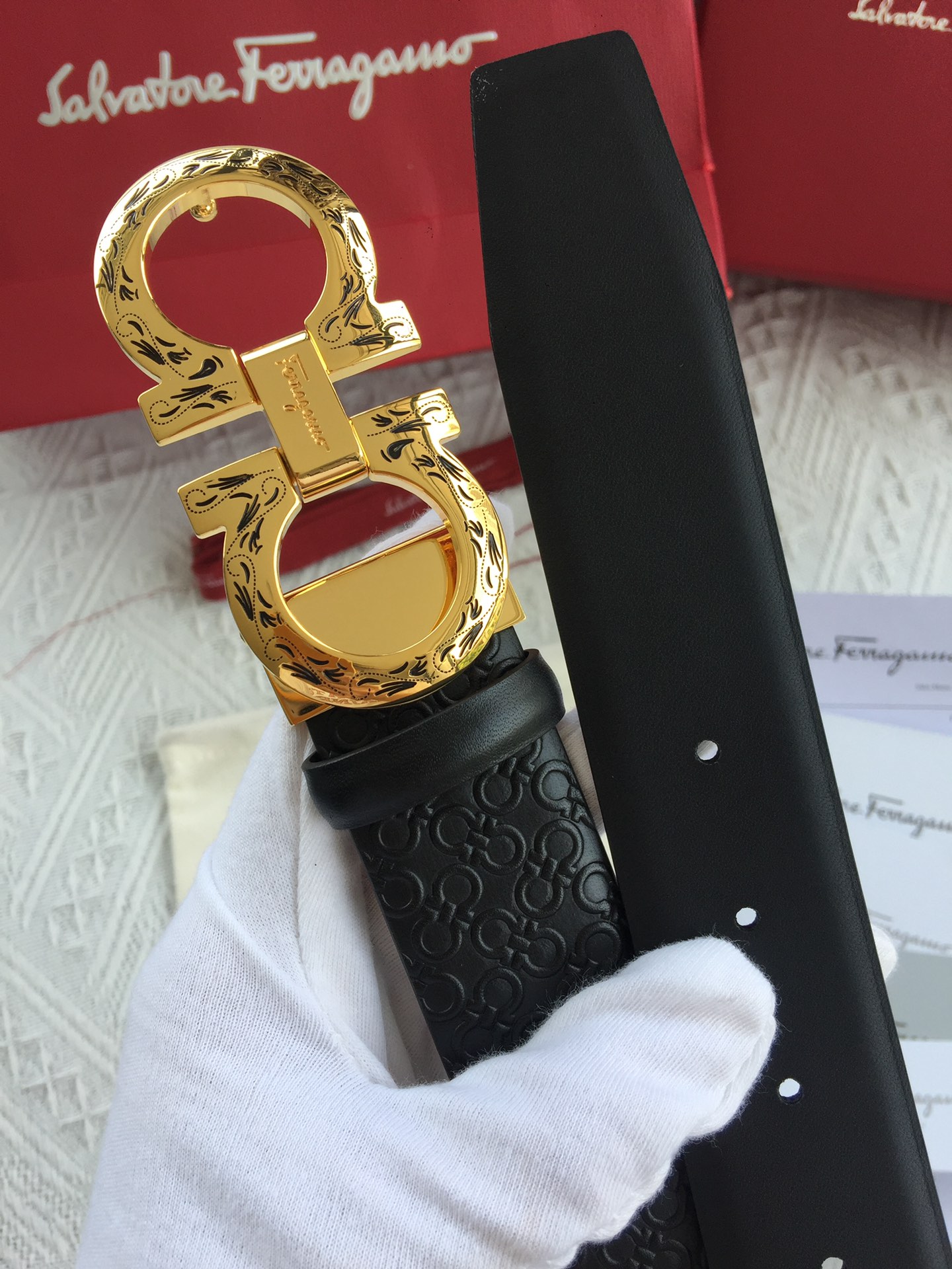 Salvatore Ferragamo Belt in Black