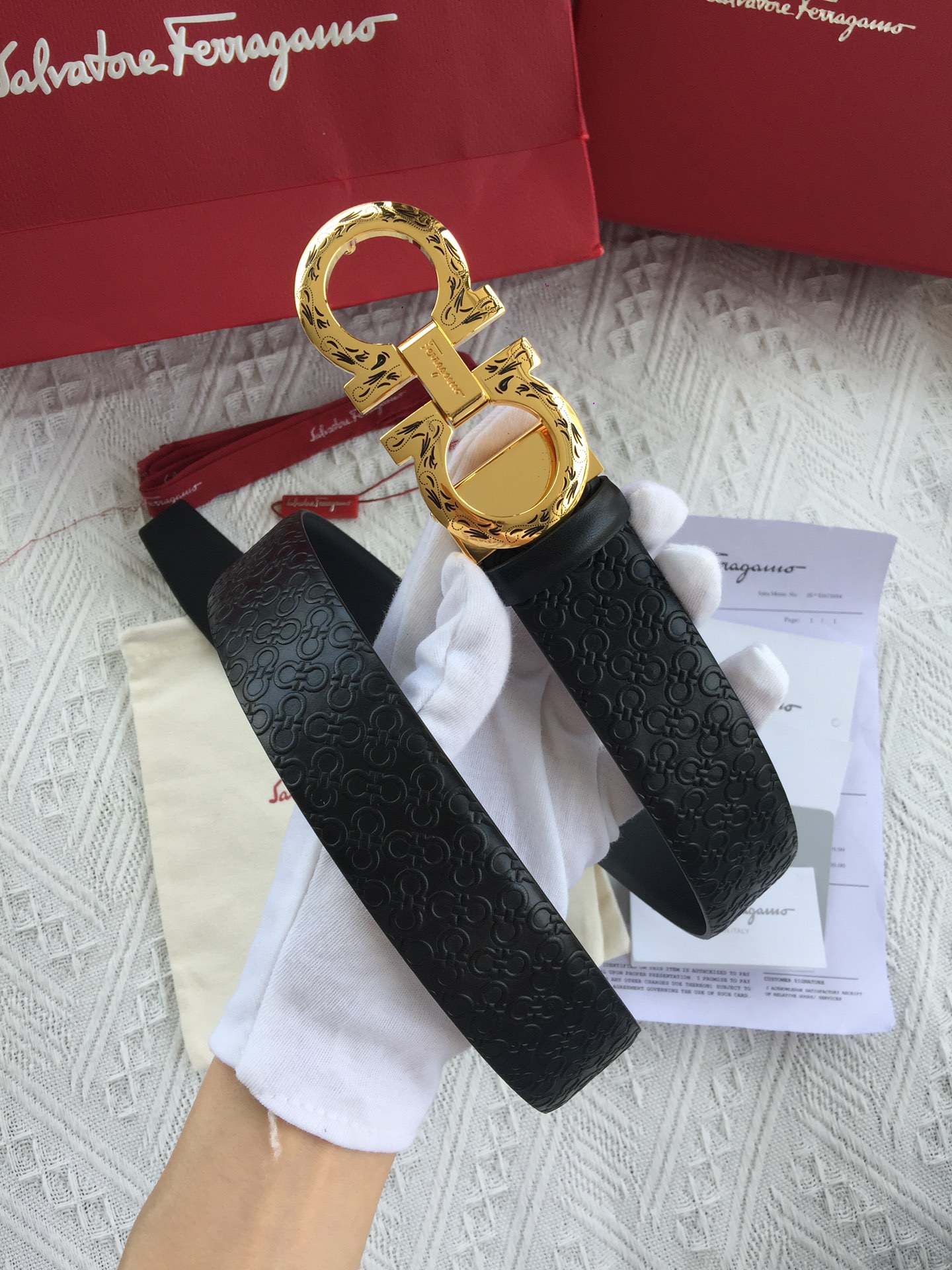 Salvatore Ferragamo Belt in Black