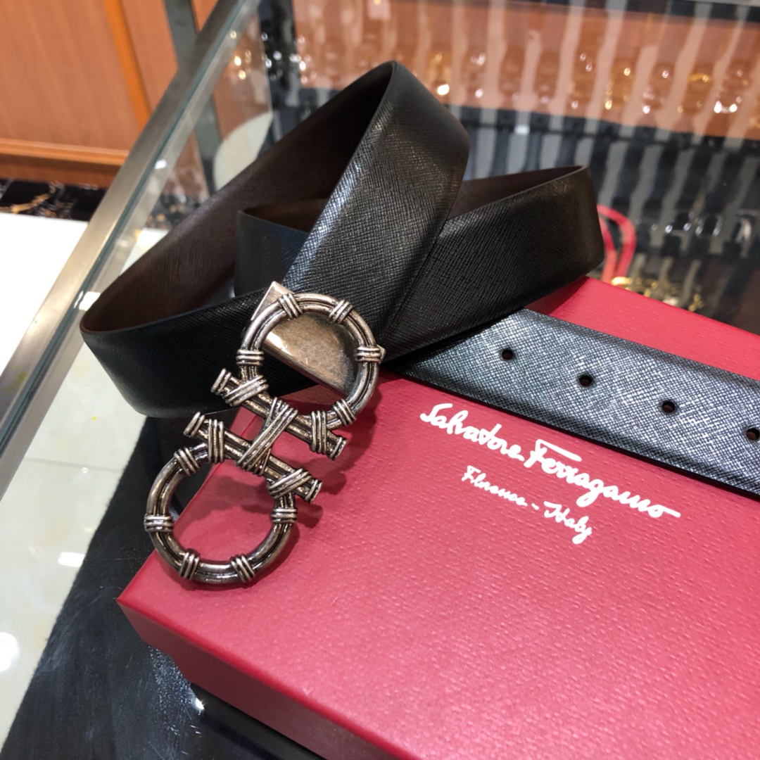 Salvatore Ferragamo Belt in Black