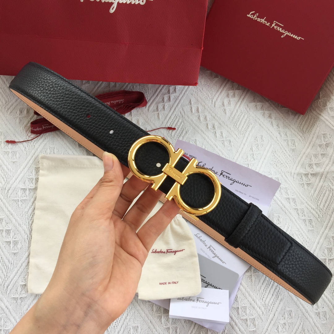 Salvatore Ferragamo Belt in Black