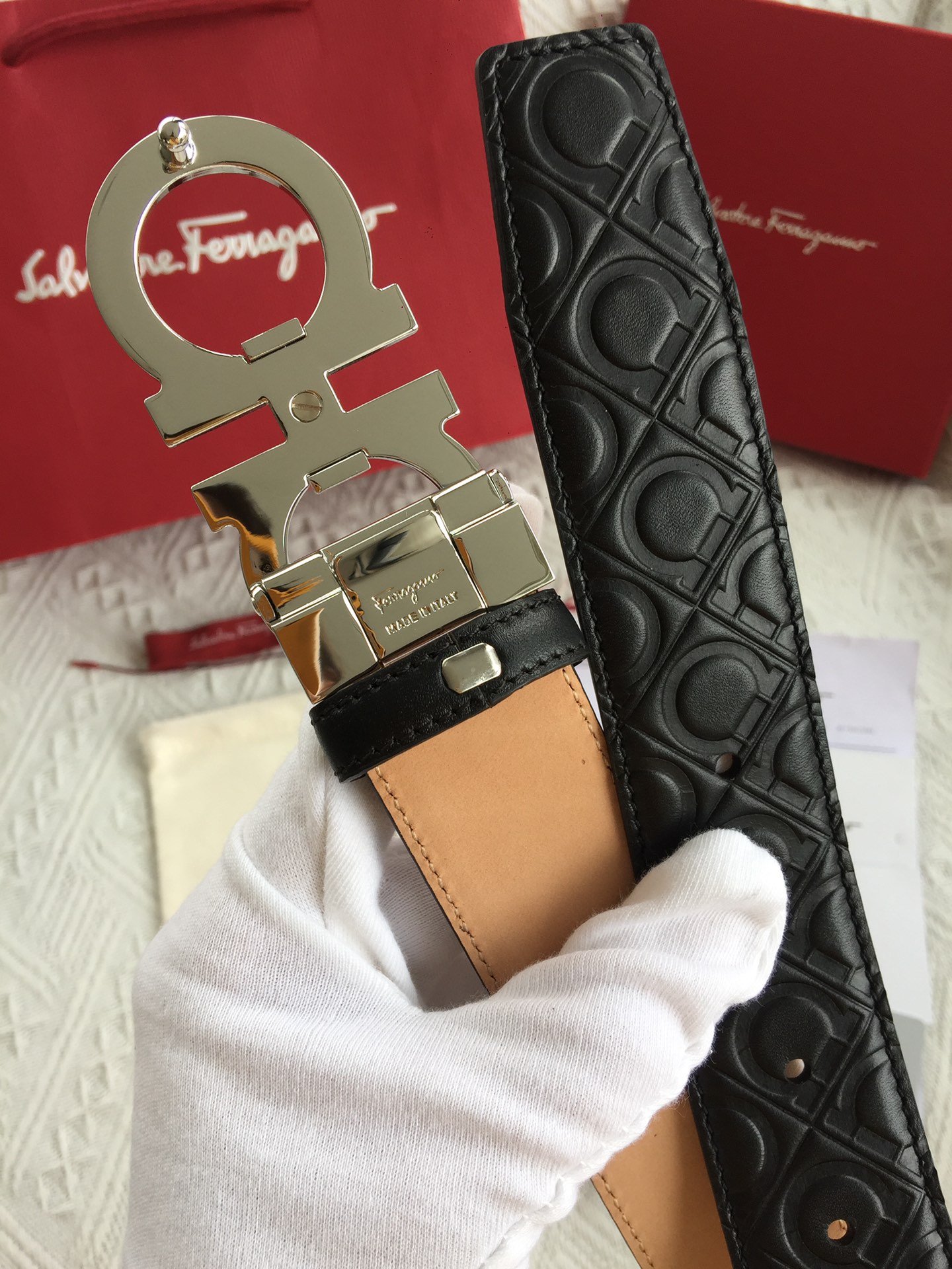 Salvatore Ferragamo Belt in Black