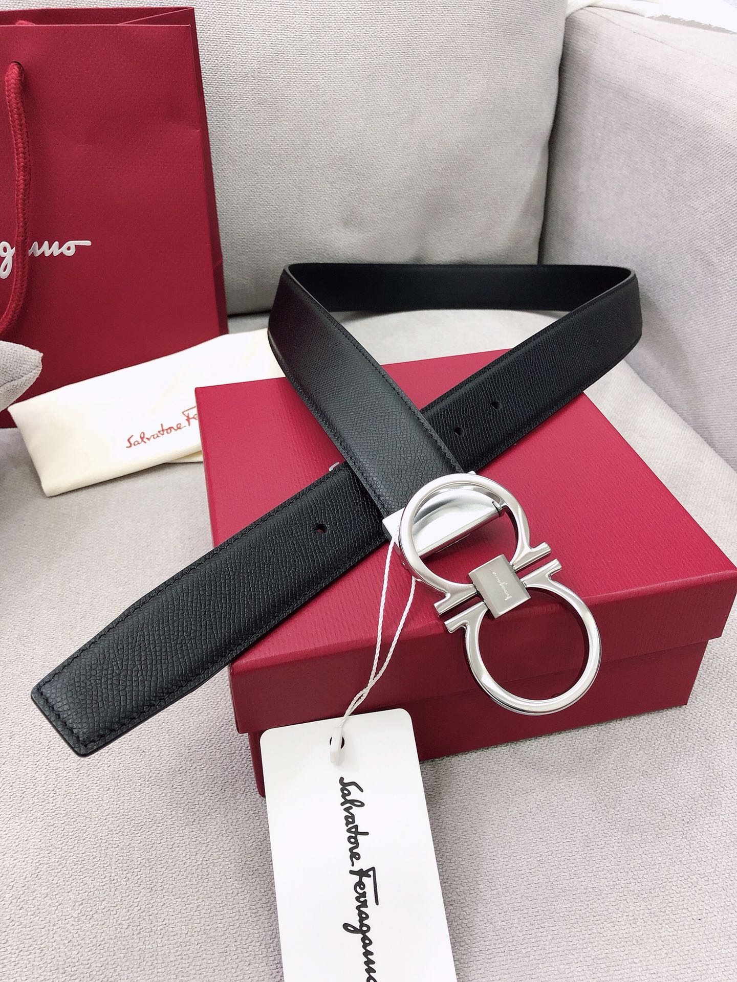 Salvatore Ferragamo Belt in Black