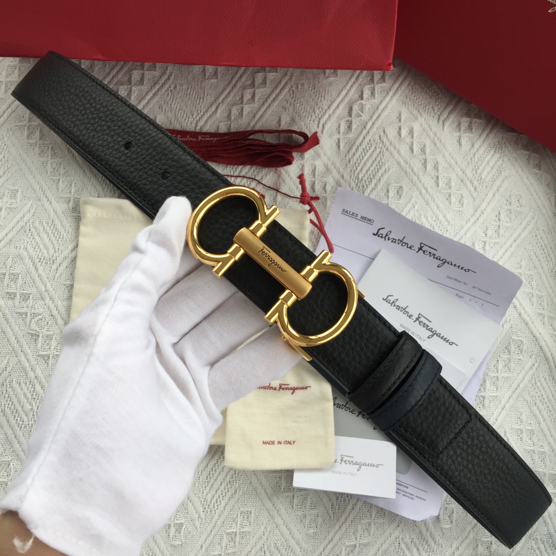 Salvatore Ferragamo Belt in Black