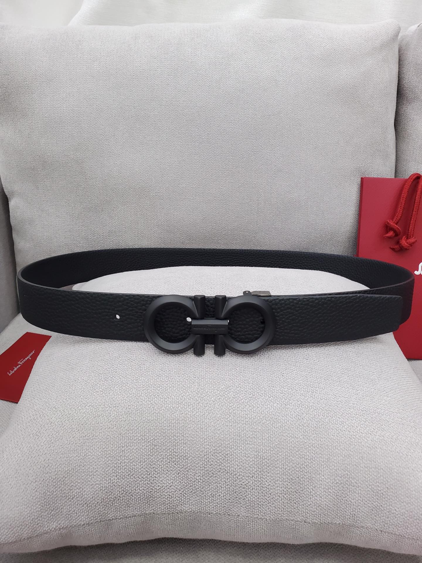 Salvatore Ferragamo Belt in Black