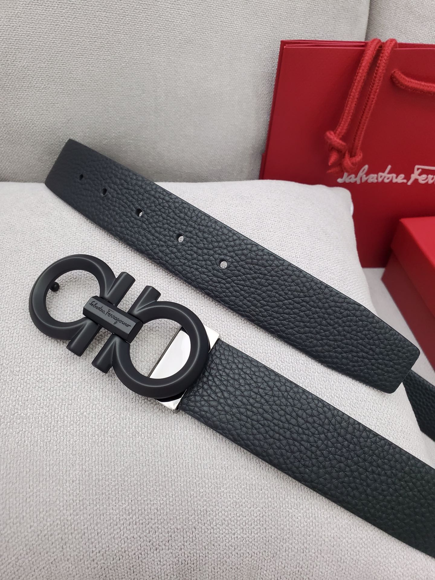 Salvatore Ferragamo Belt in Black