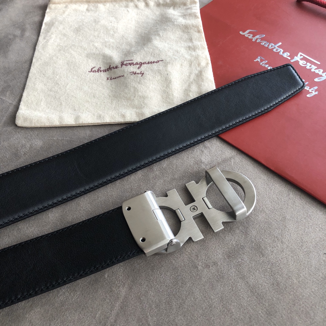 Salvatore Ferragamo Belt in Black