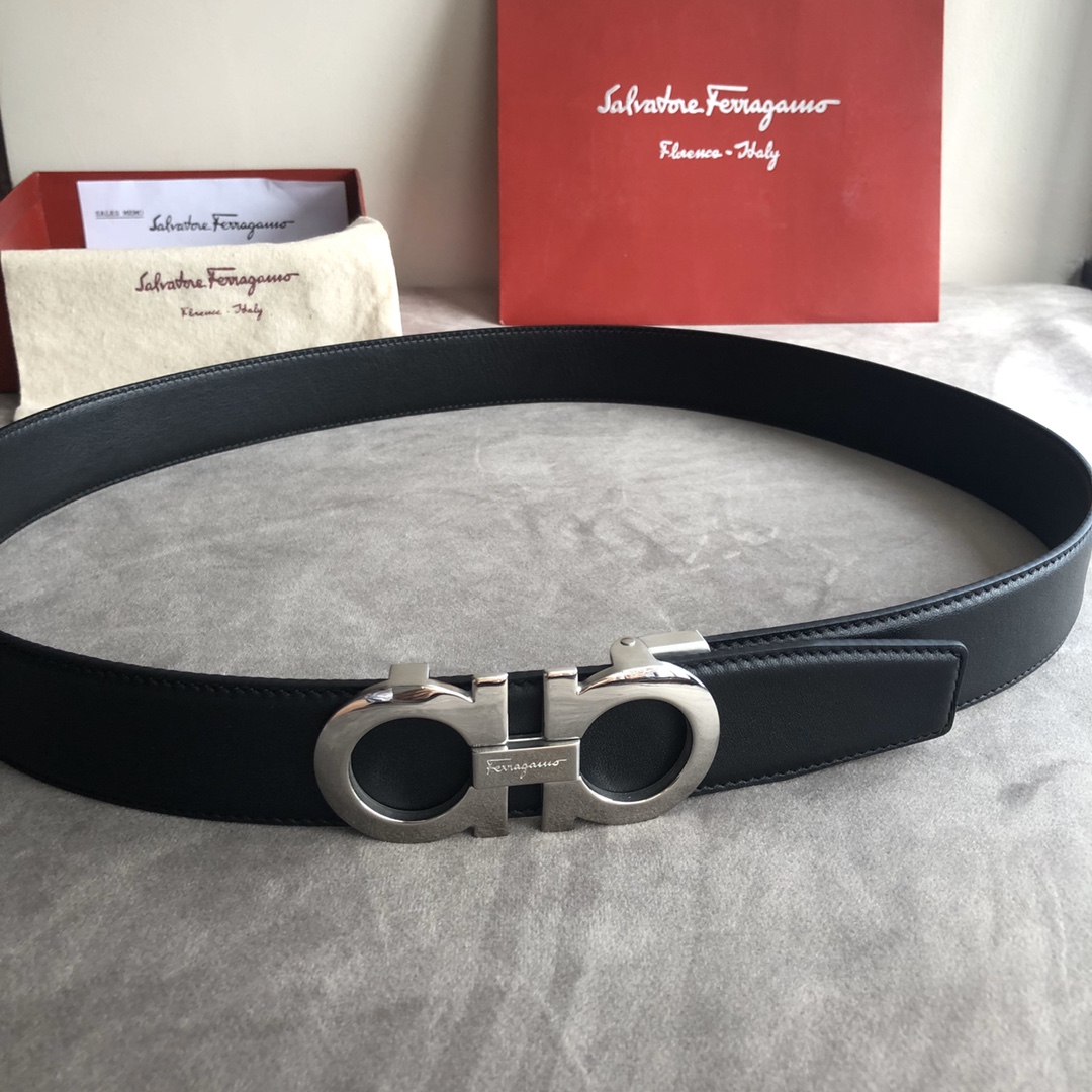 Salvatore Ferragamo Belt in Black