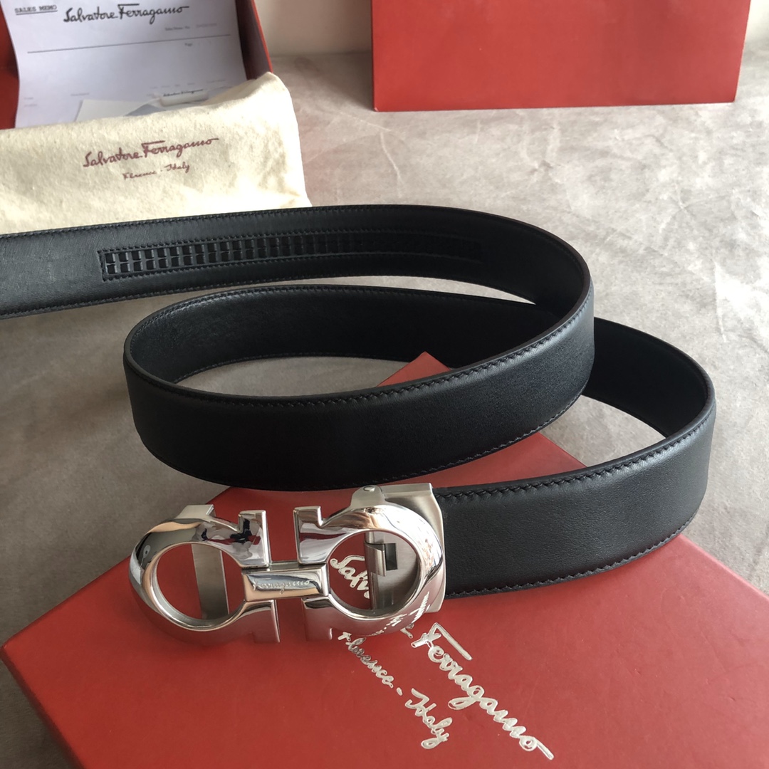 Salvatore Ferragamo Belt in Black