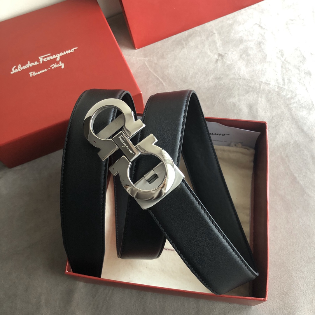 Salvatore Ferragamo Belt in Black